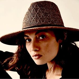 Free People Santa Barbara Packable Hat in Dark Chocolate Brown
